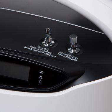 Концентратор кислорода Армед 8Ф-5АВ. Выход для ингаляций