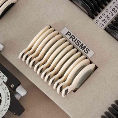 Набор на 232 пробных очковых линз Армед . Призматические линзы