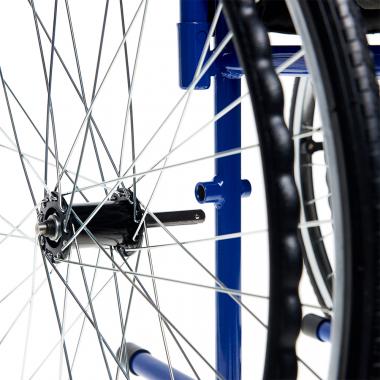 Кресло-коляска для инвалидов Армед 3000. Колеса