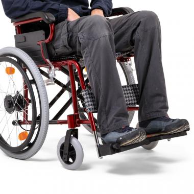 Кресло-коляска для инвалидов Армед FS872LH. Колеса