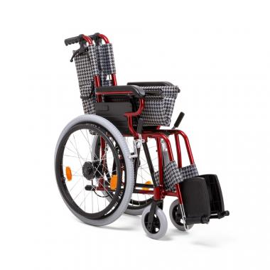 Кресло-коляска для инвалидов Армед FS872LH. Складная рама