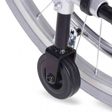 Кресло-коляска для инвалидов Армед FS959LQ. Продуманные колеса