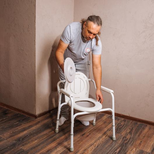 Кресло-туалет Армед FS810 2