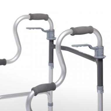 Ходунки инвалидные Армед FS9632L. Удобство пользования