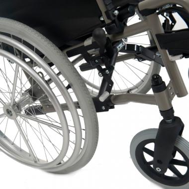 Кресло-коляска инвалидное Vermeiren V100 XL. Колеса