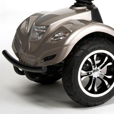 Скутер для пожилых и инвалидов электрический Vermeiren Carpo 2 Sport. Безопасность