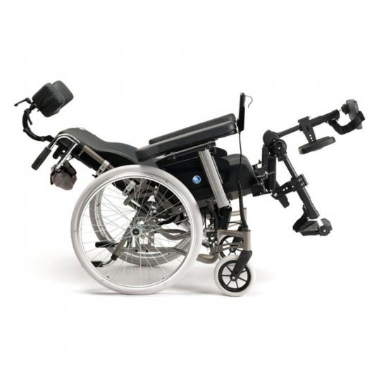 Кресло-коляска c электроприводом для инвалидов Vermeiren Inovys 2-E 3