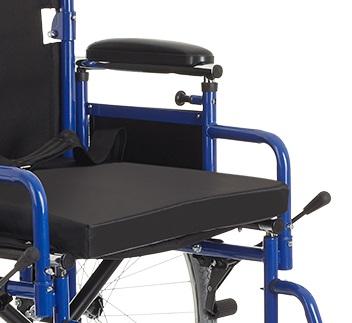 Кресло-коляска для инвалидов  Армед H 040. Съемные ступенчатые подлокотники