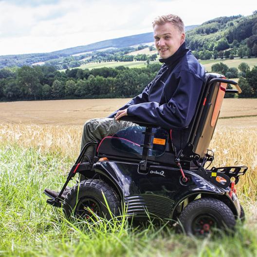 Кресло-коляска c электроприводом для инвалидов Meyra OPTIMUS 2  2