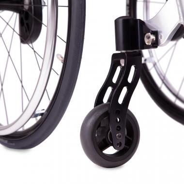 Кресло-коляска  Progeo Active Desing Yoga. Маневренные колеса