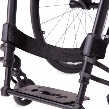 Кресло-коляска инвалидная Progeo Active Desing Joker. Съемная подножка