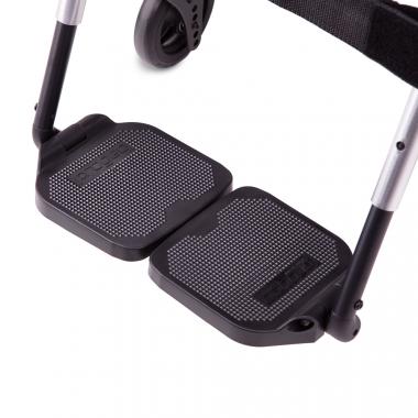 Кресло-коляска Progeo Active Desing Exelle Vario. Удобное расположение ног