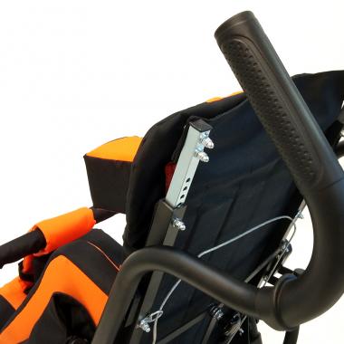 Кресло-коляска для детей с ДЦП Ника 02. Удобство родителям