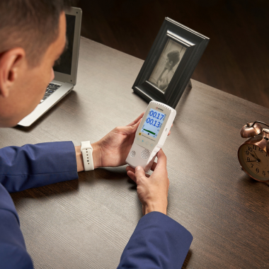 ДОЗИМЕТР РАДИАЦИИ АРМЕД-01 Армед АРМЕД-01. Простое управление